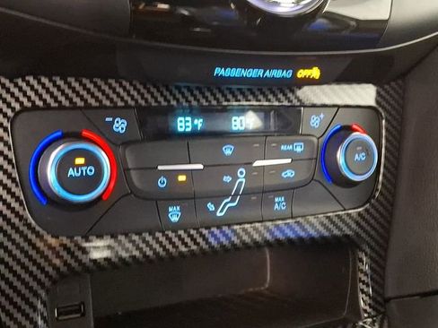 Used 2016 Ford Focus ST w/ Equipment Group 401A image 17