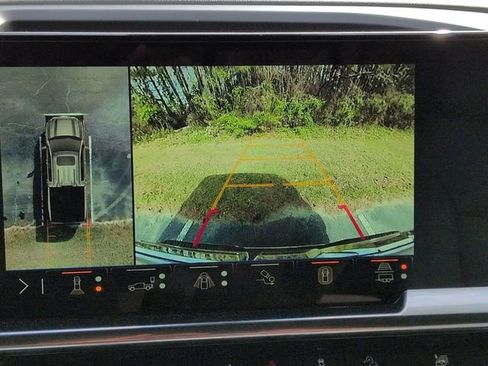 New 2026 GMC Sierra 1500 SLT w/ SLT Premium Plus Package AWD/4WD image 17
