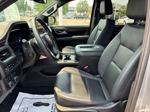 Used 2023 Chevrolet Tahoe LT w/ Luxury Package AWD/4WD image 11