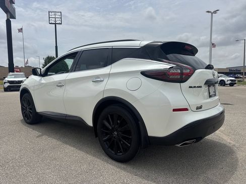 Used 2023 Nissan Murano SV w/ SV Midnight Edition Package FWD image 4