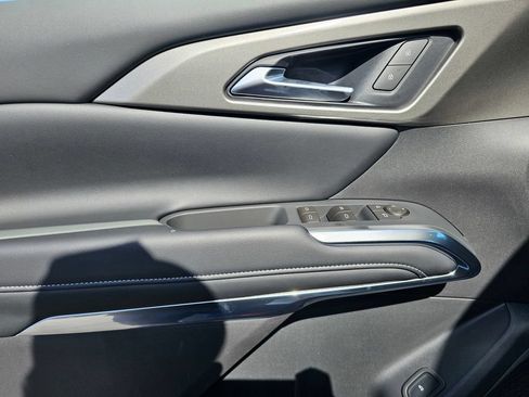 New 2026 Chevrolet Traverse LT w/ Driver Confidence Package FWD image 21