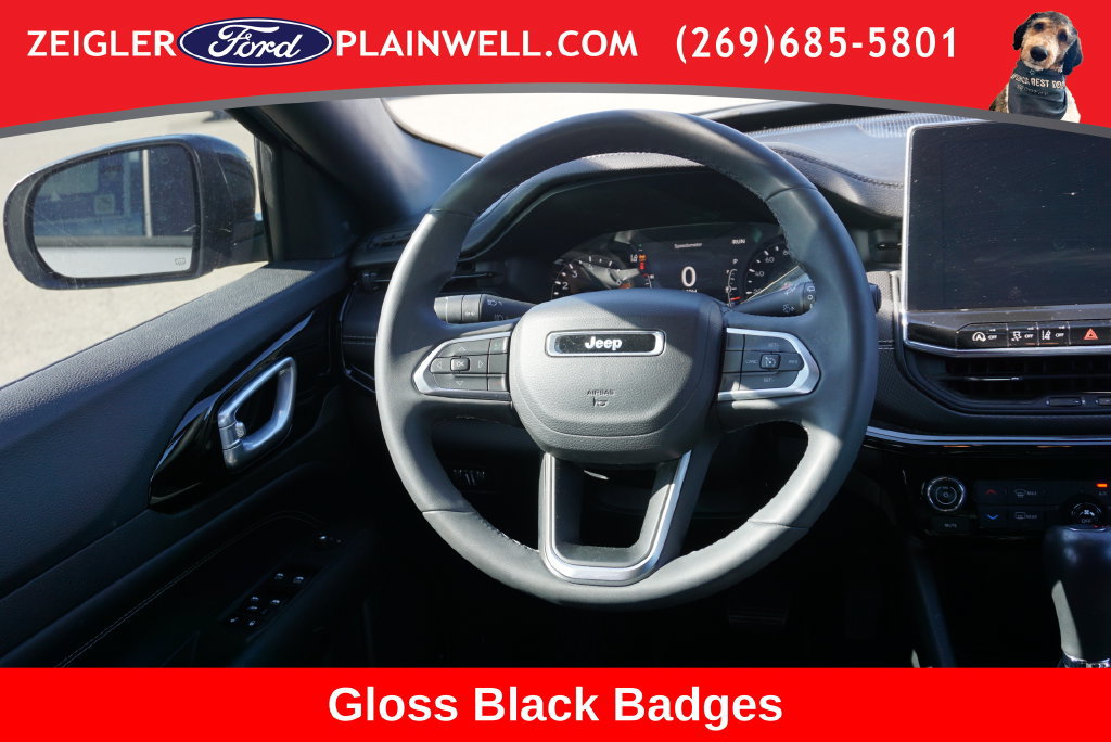 Used 2023 Jeep Compass Latitude AWD/4WD image 13