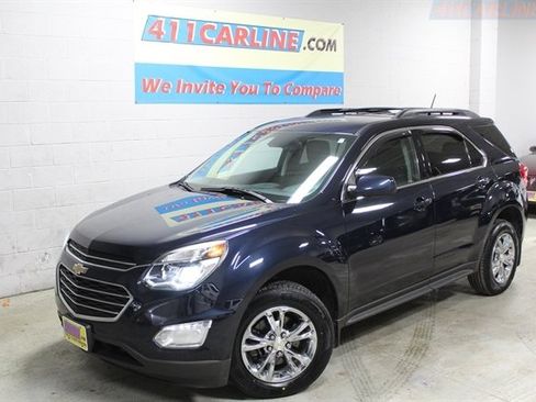 Used 2017 Chevrolet Equinox LT w/ Convenience Package image 2