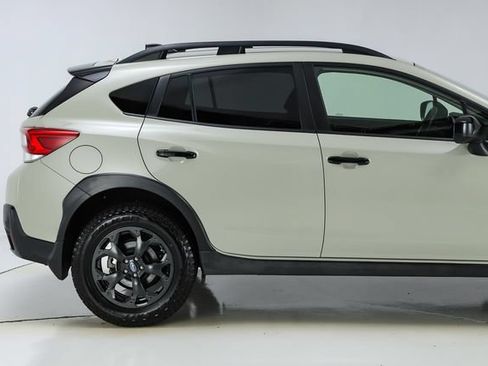 Used 2023 Subaru Crosstrek 2.0i Premium w/ Special Edition AWD/4WD image 15