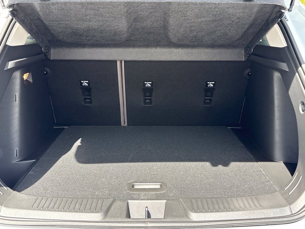 New 2026 Chevrolet Trax ACTIV w/ Sunroof Package FWD image 38