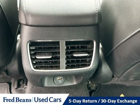 Used 2022 Hyundai Sonata Limited w/ Preferred Accessory Package image 29