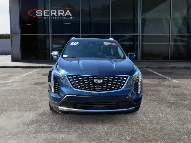 Used 2021 Cadillac XT4 Premium Luxury w/ Cold Weather Package FWD image 8