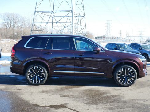 New 2026 Volvo XC90 T8 Ultra w/ Protection Package Premier image 2
