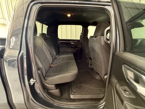 Used 2025 RAM 1500 Big Horn AWD/4WD image 7