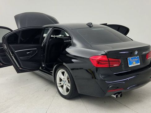 Used 2017 BMW 330i Sedan RWD image 12