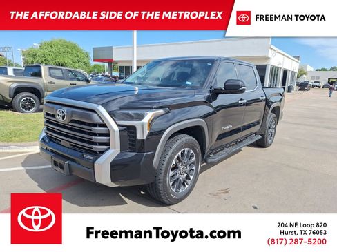 Used 2022 Toyota Tundra Limited image 1