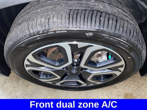 Used 2025 Subaru Ascent Limited AWD/4WD image 21