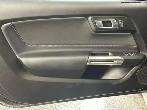 Used 2021 Ford Mustang GT image 32