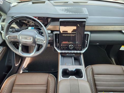 New 2026 GMC Acadia Denali Ultimate AWD/4WD image 11