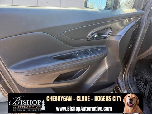 Used 2017 Buick Encore Sport Touring image 21