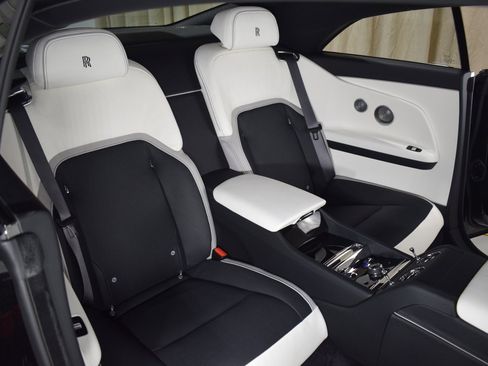 New 2024 Rolls-Royce Spectre w/ Spectre Launch Package image 19
