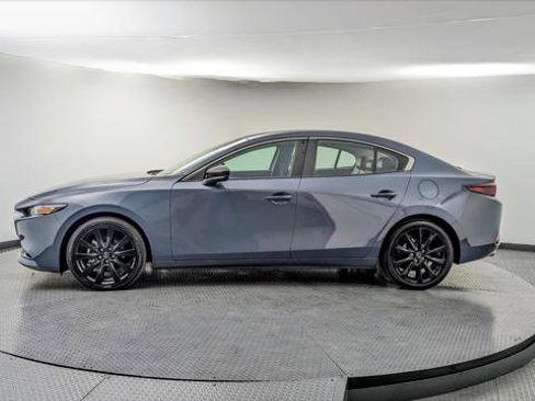 Used 2024 MAZDA MAZDA3 s image 3