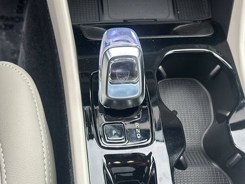 New 2026 Volvo XC40 B5 Plus w/ Protection Package Premier image 21