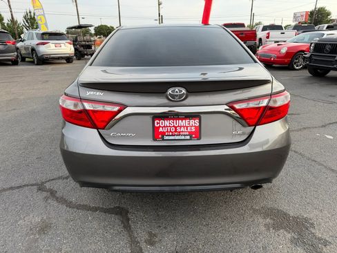 Used 2017 Toyota Camry SE FWD image 22