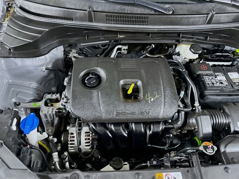 Used 2025 Kia Soul LX w/ LX Technology Package image 31