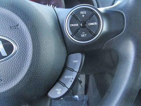 Used 2014 Kia Soul image 39