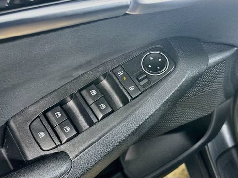 Used 2024 Kia Seltos S AWD/4WD image 16