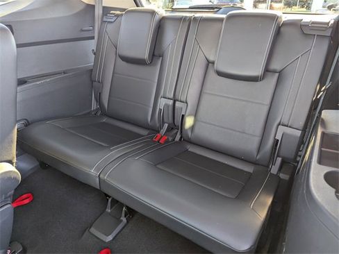 Used 2022 Volkswagen Atlas SEL image 13