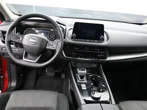 New 2026 Nissan Rogue SV image 10