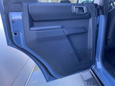 New 2025 Ford Bronco Badlands image 10