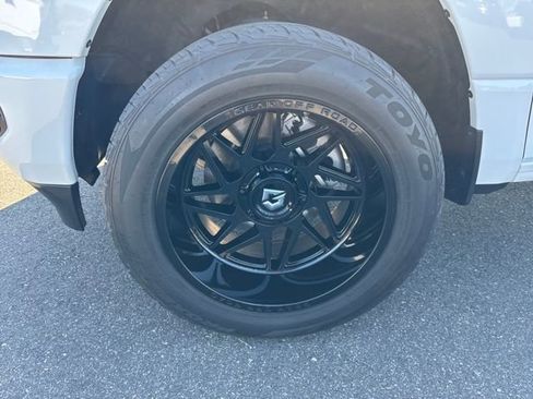 Used 2024 RAM 1500 Big Horn image 23