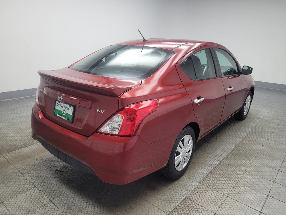 Used 2017 Nissan Versa SV FWD image 9