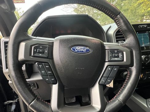 Used 2017 Ford F150 XLT w/ Equipment Group 302A Luxury AWD/4WD image 21