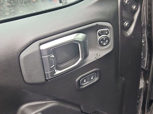 New 2026 Jeep Gladiator Mojave image 11