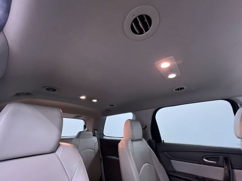Used 2016 GMC Acadia SLT FWD image 39