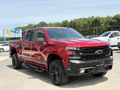 Used 2019 Chevrolet Silverado 1500 LT Trail Boss AWD/4WD image 8