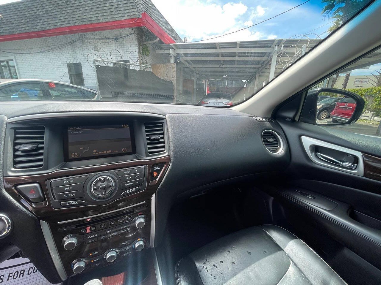 Used 2015 Nissan Pathfinder SL w/ Cargo Package FWD image 20