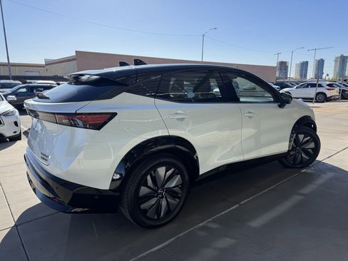 Used 2023 Nissan Ariya image 4