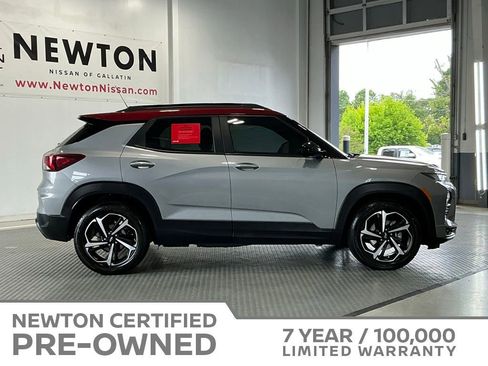 Used 2023 Chevrolet TrailBlazer RS w/ Sun and Liftgate Package FWD image 28