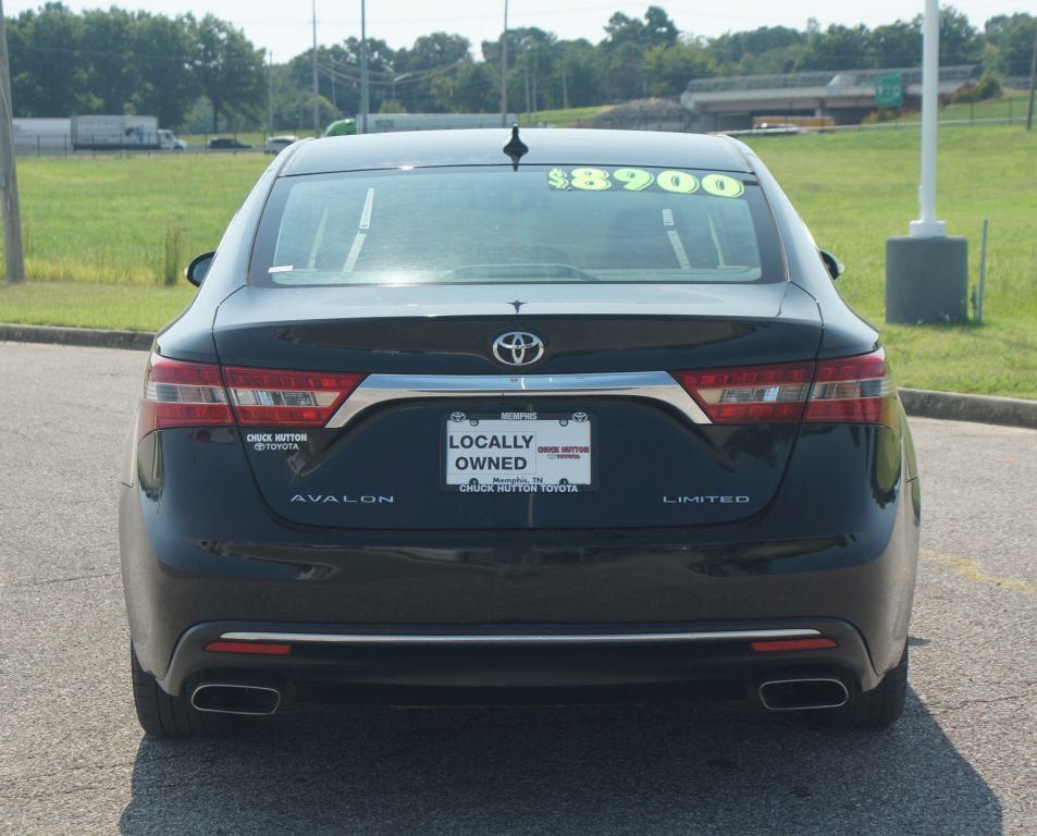 Used 2016 Toyota Avalon Limited FWD image 3