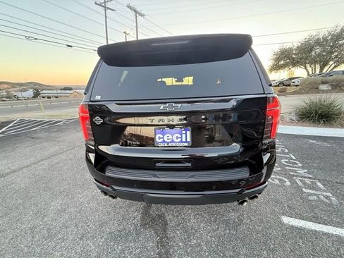 Certified 2025 Chevrolet Tahoe Z71 image 16