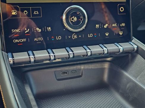 New 2026 GMC Terrain AT4 AWD/4WD image 26