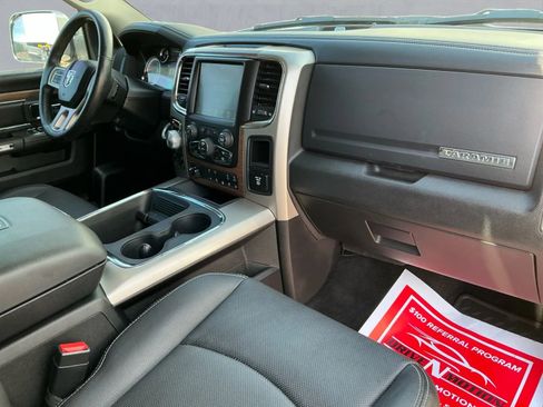 Used 2017 RAM 1500 Laramie w/ Convenience Group image 20