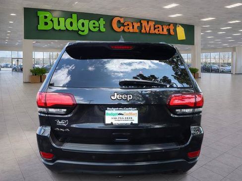 Used 2016 Jeep Grand Cherokee Laredo 75th Anniversary AWD/4WD image 7