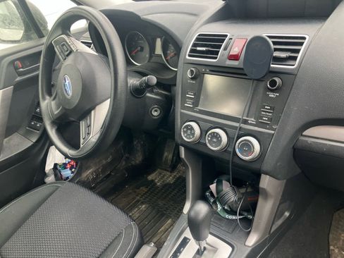 Used 2016 Subaru Forester 2.5i w/ Alloy Wheel Package image 3