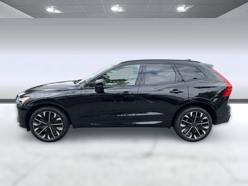 New 2026 Volvo XC60 T8 Ultra w/ Climate Package AWD/4WD image 2