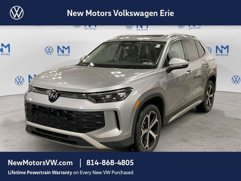 New 2026 Volkswagen Tiguan SE AWD/4WD image 1