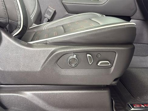 Used 2024 GMC Sierra 1500 AT4X image 20