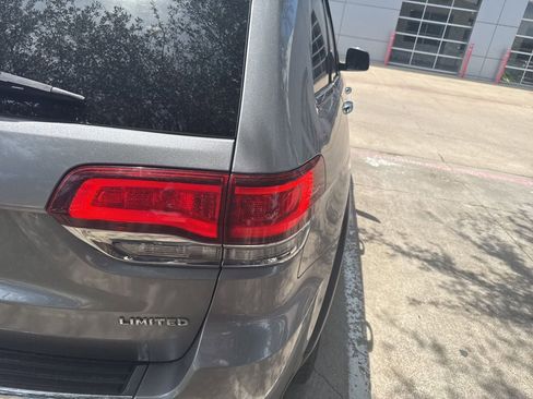 Used 2021 Jeep Grand Cherokee Limited AWD/4WD image 4