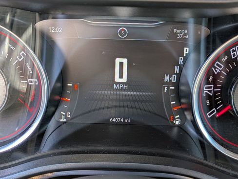 Used 2022 Dodge Challenger GT image 17