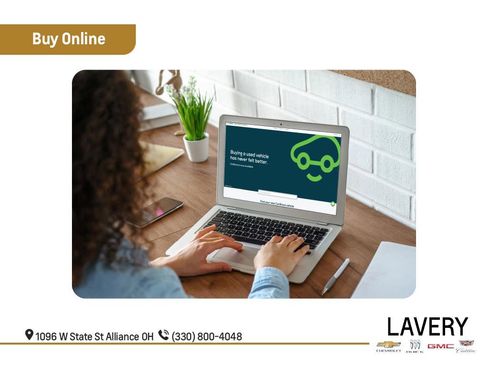 Used 2023 Cadillac XT4 Luxury w/ Cold Weather Package image 4